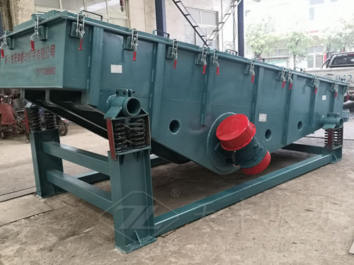 煤泥烘干直線振動篩如何保養呢?